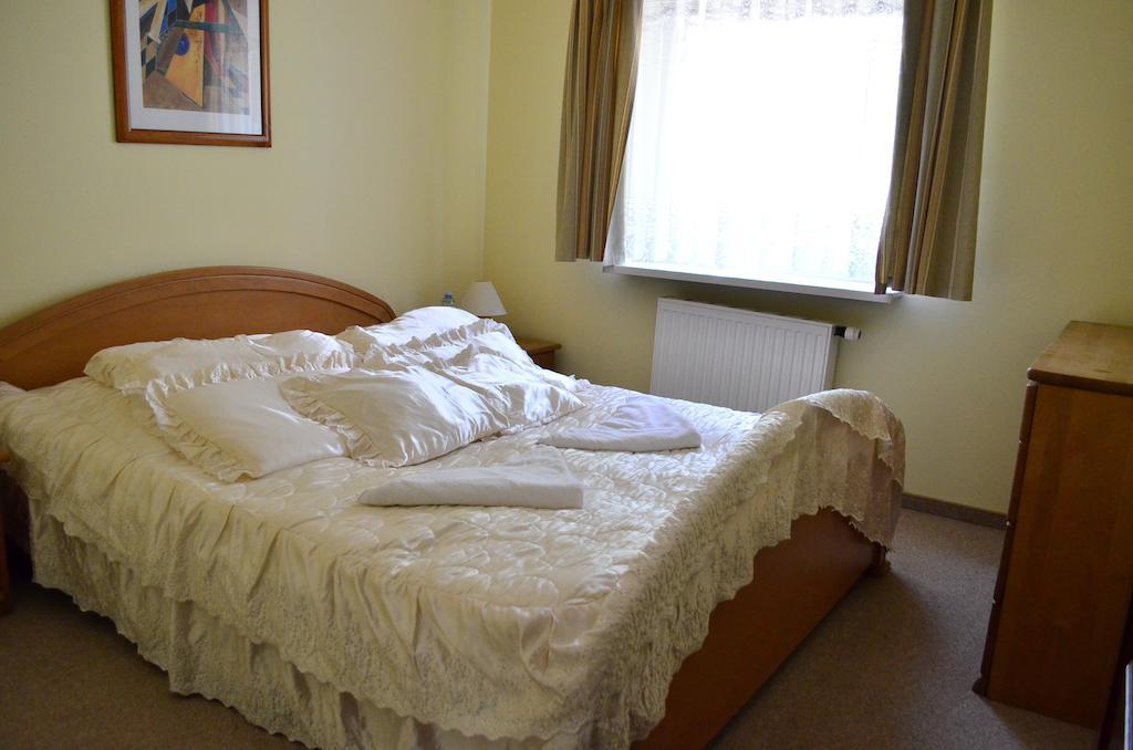 Hotel Mikorzyn Slesin  ห้อง รูปภาพ